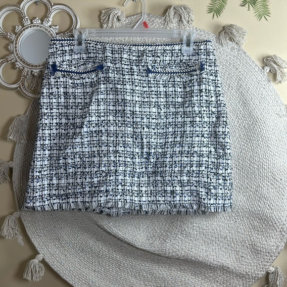 Blue and white h&m skirt - Picture 1 of 6